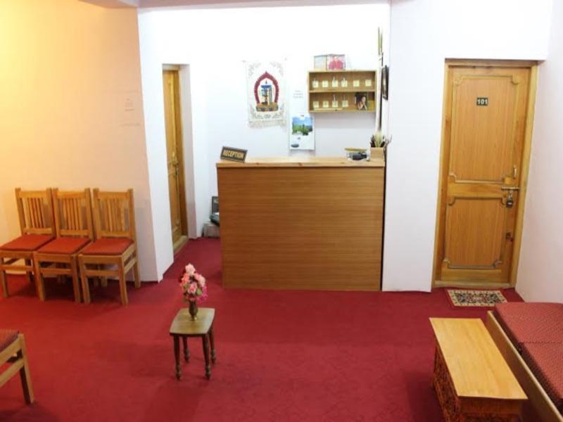 Hotel Lonchay Residency Лех Экстерьер фото